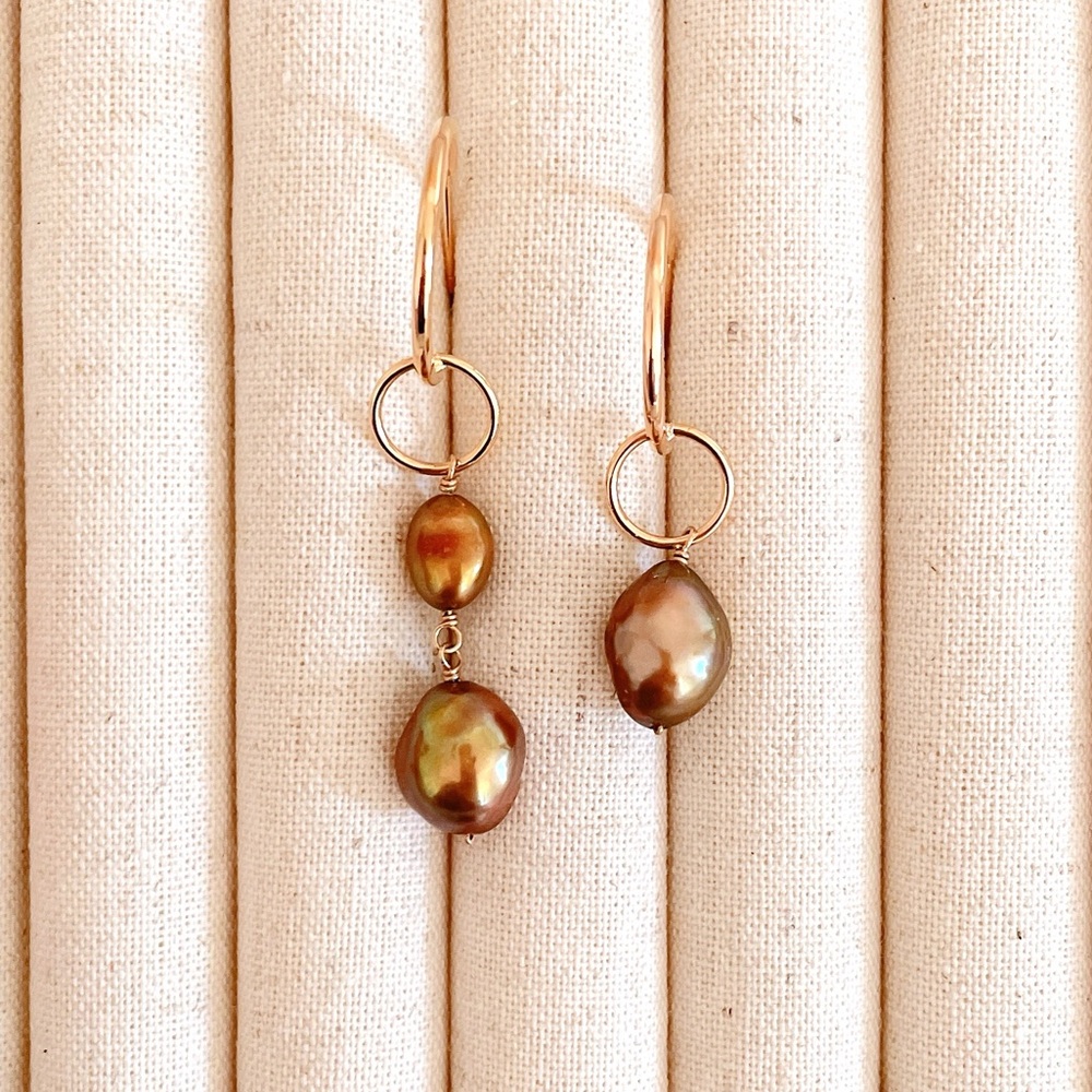 Antique gold pearl drop earrings